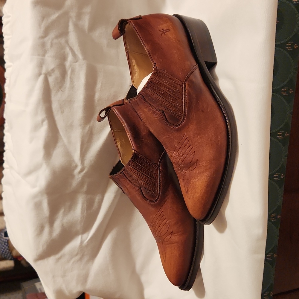 Frye Billy shootie cognac